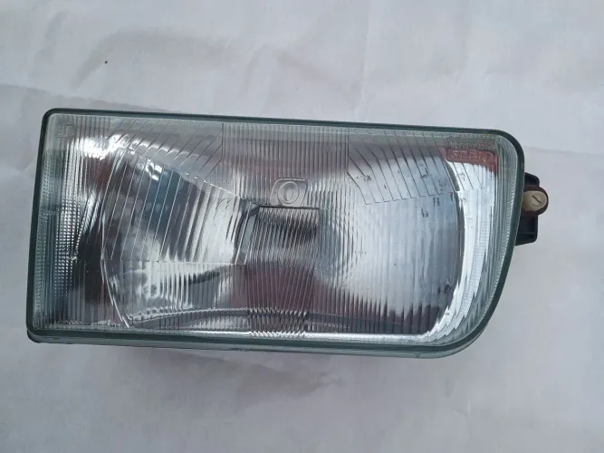 Farol dianteiro esquerdo VW linha Gol todos 91/97