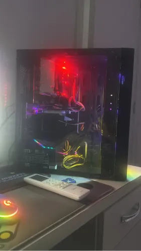 Vendo pc gamer i5 3330 16gb r7 220 4gb rodando jogos