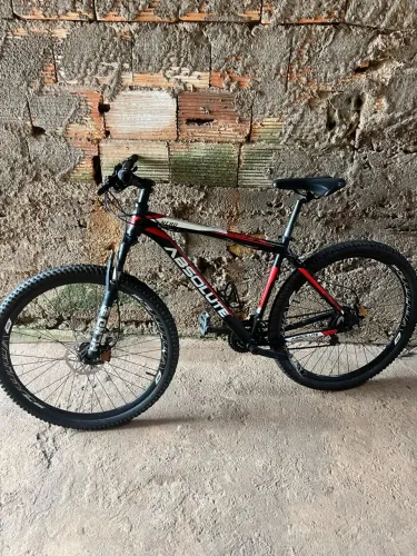 Vendo bike aro 29 absolute