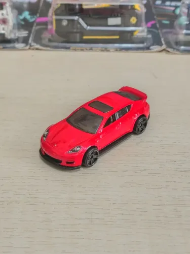 Hot Wheels Porsche Panamera