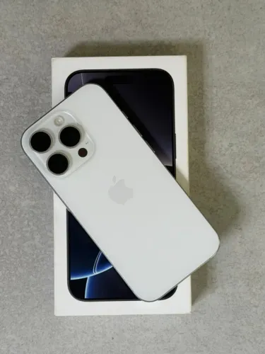 iPhone 16 pro - 256gb