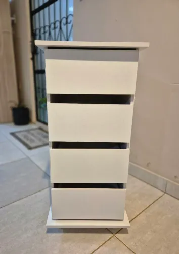 MESA DE CABECEIRA NOVA