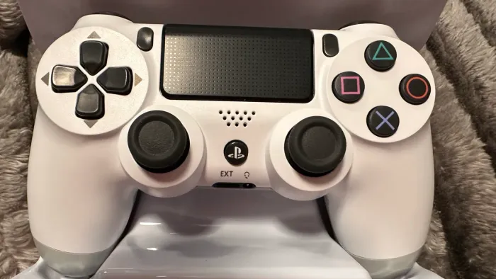 Controle PS4 DUALSHOCK 4 paralelo novo