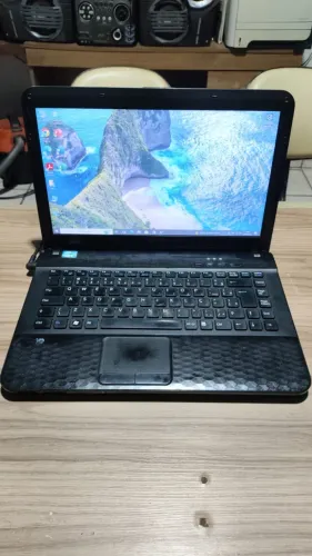Notebook Sony Vaio VPCEG Core i3 2310M 2.10Ghz Memoria 6Gb Ddr3 Ssd 120gb Windows 10