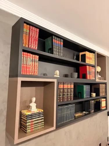 Livros antigos para decoração