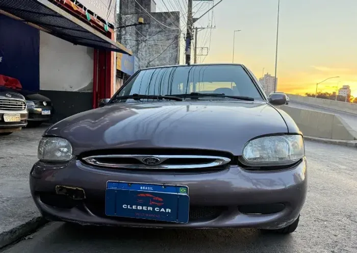 Ford Escort GL 1.8i 16V 4P 1998