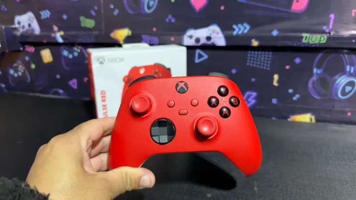 Controle - XBox séries - Pulse RED - R$ 330