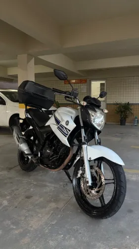 Yamaha FZ25 250 Fazer Flex 2014