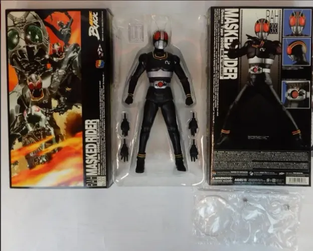 Medicom Toy RAH DX Black Kamen Rider RAH393