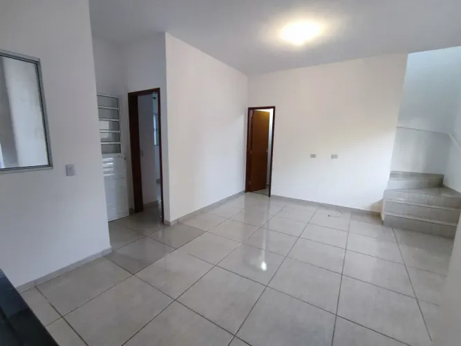 Sobrado NOVO condomínio para venda com 75 metros quadrados com 3 quartos