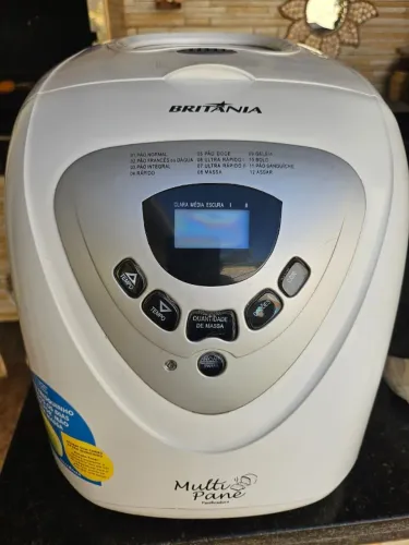 Máquina de Pão Multi Panne Britânia 600W