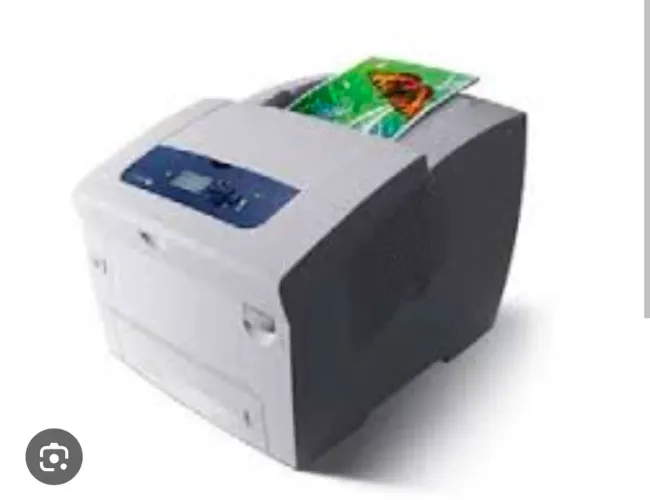 Xerox 8880 colorqube 32 mil páginas usada
