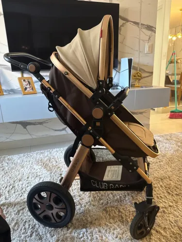 Carrinho de bebê Club Baby
