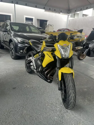 KAWASAKI ER-6N 650cc 2013 Gasolina