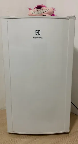 Frigobar Electrolux