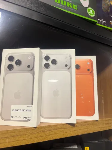 iPhone 17 pro max