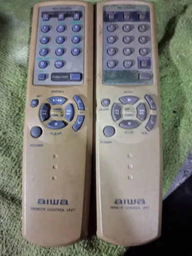 2 controle remoto som Aiwa funcionando