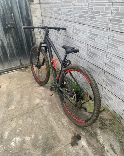Bicicleta urbana aro 29 em bom estado
