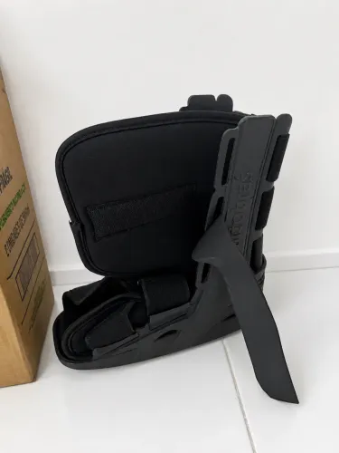 Vendo bota ortopédica 