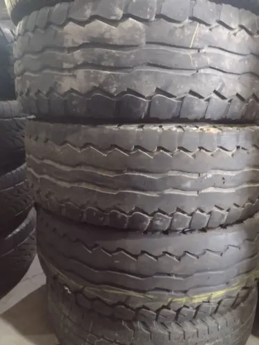 Pneus 31x10.50/15 importado