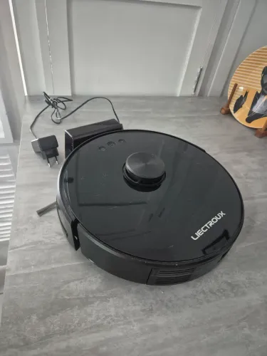 Robô Aspirador de Pó Liectroux XR500 - Usado