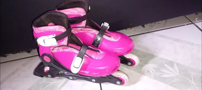 Vendo ou troco patins