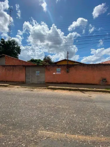 CASA RESIDENCIAL PARA ALUGAR NO BAIRRO SANTA CLARA/BRASILAR