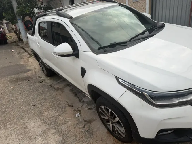 Fiat Strada Volcano 1.3 Flex 8V CD 2021