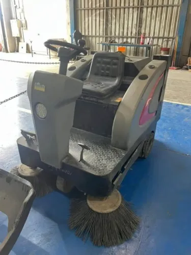 Varredeira Industrial Elétrica 48v