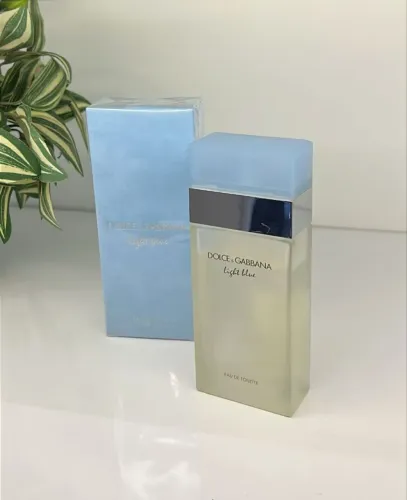 Light blue edt fem 100ml 