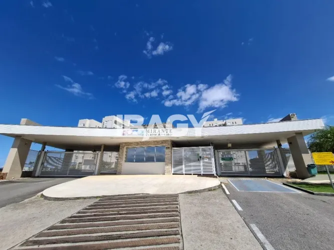 Excelente Apartamento 3 dormitório(s) em Serraria - São José