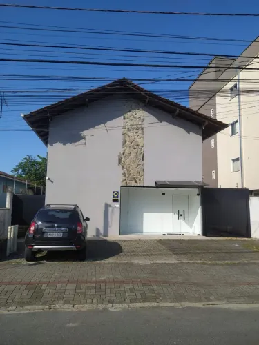 Salas comercias