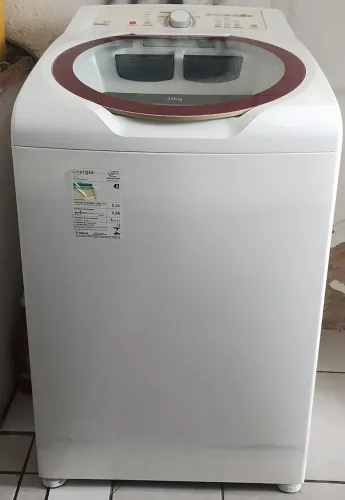 VENDO UMA MÁQUINA DE LAVA BRASTEMP 11 KILOS SEXTO INOX BEM CONSERVADA