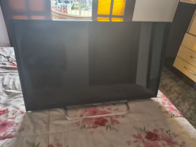 TV Sony BRAVIA 32" LED HD KDL-32R435A - CONTROLE REMOTO NOVO