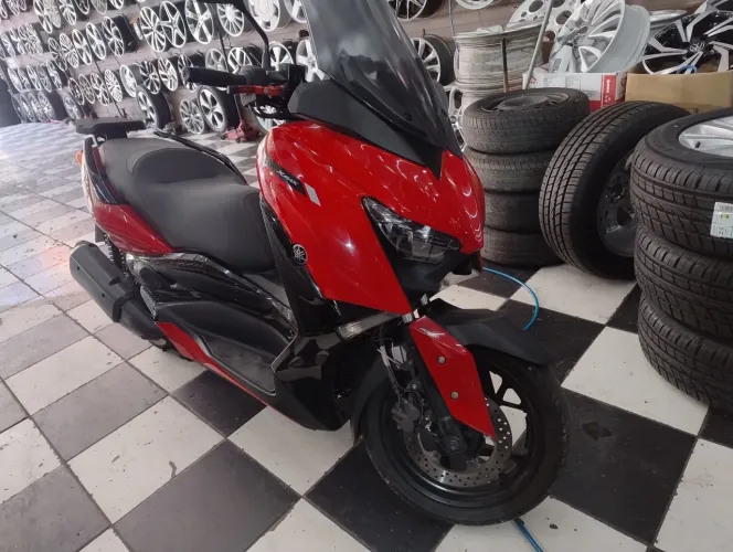 Yamaha x Max 250 2023