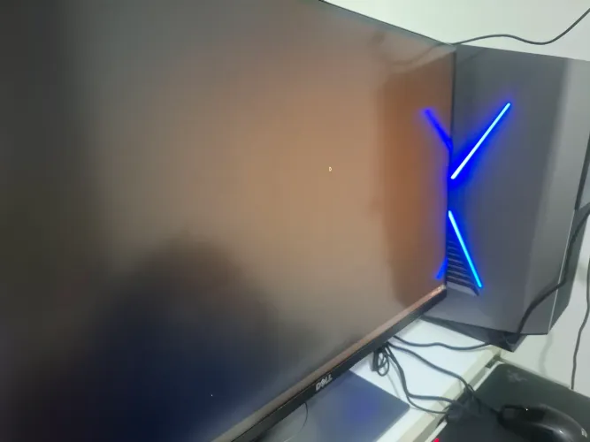 PC Alienware gtx 1080 8gb I7 8700+ Monitor 144hz