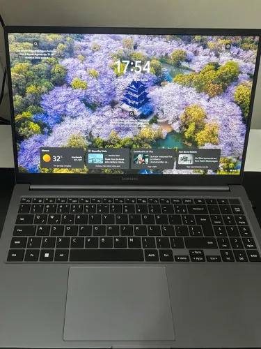 Notebook Samsung Galaxy Book4, Windows 11 Home, Intel Core i5-1335U, 16GB, 512GB SSD