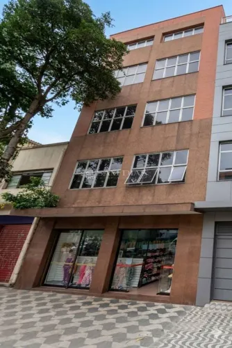 Loja / Prédio Comercial no Brás