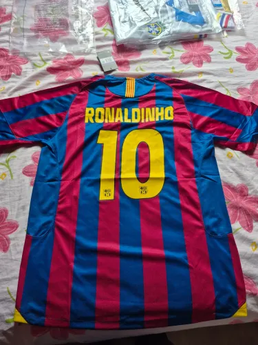 Camisa RONALDINHO Barcelona retro 2006