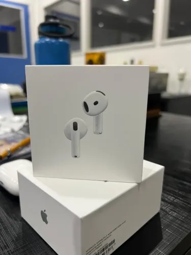 AIRPODS 4