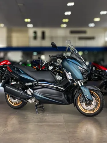 YAMAHA XMAX 250 ABS 2022/2023