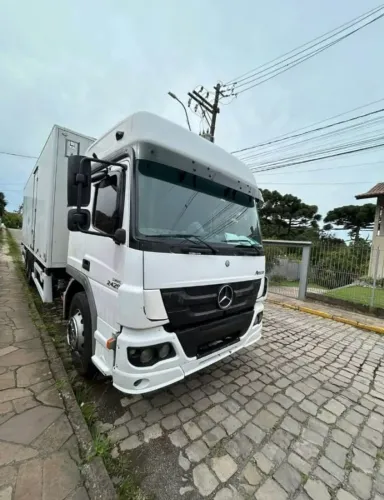 Mb Atego 2429 6x2 - Ano 2012