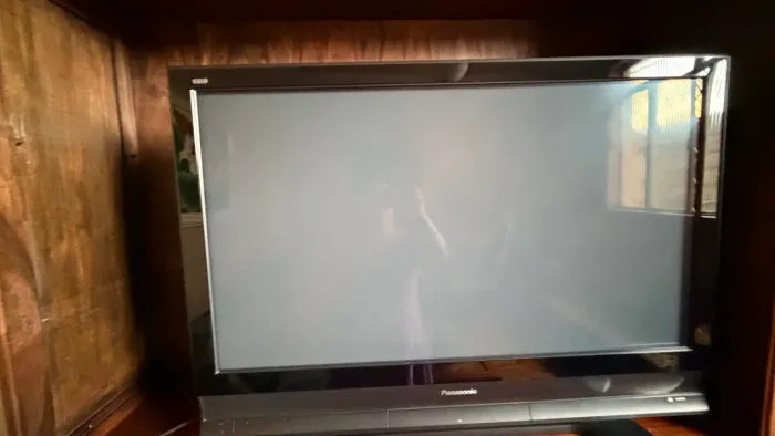 TV Panasonic 42 polegadas com defeito 