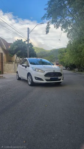Ford Fiesta 1.6 16V Flex Mec. 5P 2014