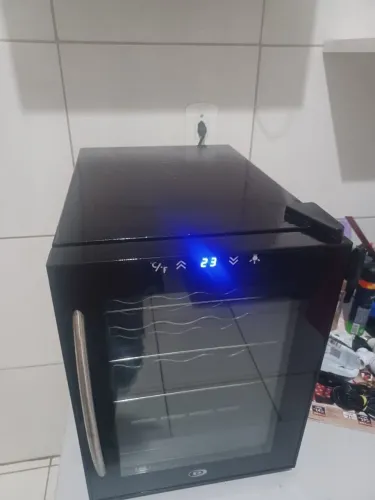 Vende-se uma dega usada seminova