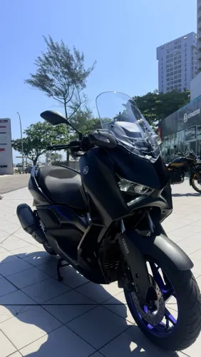 Yamaha XMAX 300 Connected 2026 ESTADO DE ZERO 3.000 KM - WERLINSON