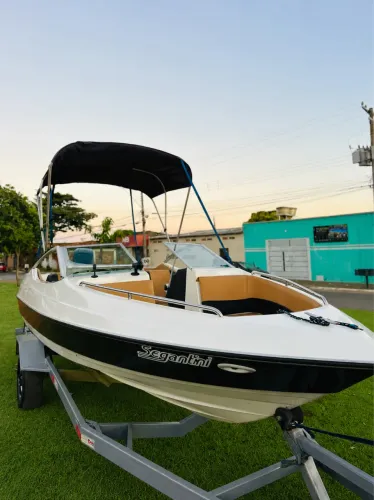 Vendo lancha completa