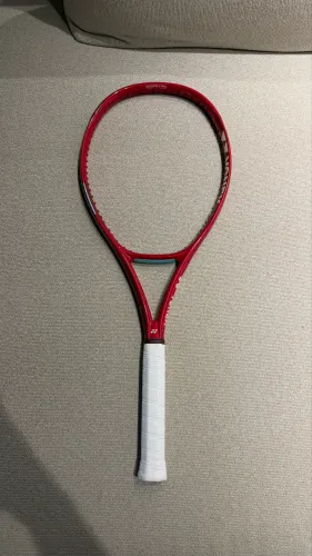 Yonex Vcore 2026 nunca usada