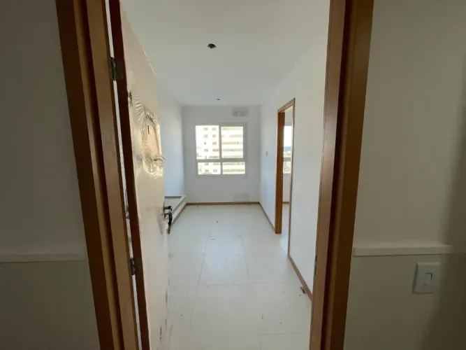 Quarto e Sala à Venda em Amaralina Conforto e Praticidade em um Só Lugar