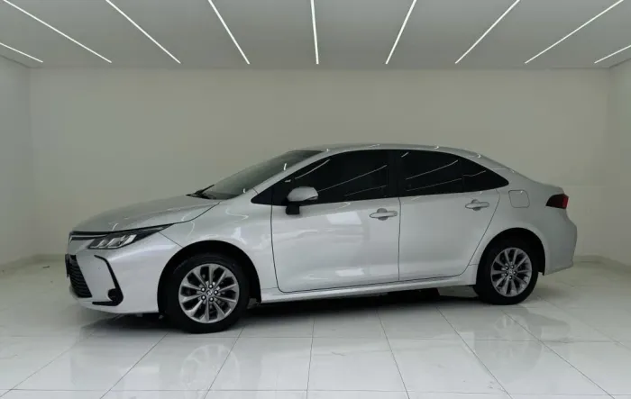 Toyota Corolla GLI 2.0 16V Flex Aut. 2024